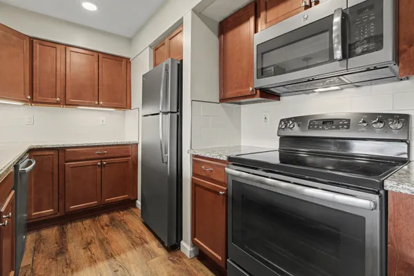 $221,000 | 1744 Grove Road, Unit A202, Ypsilanti, MI 48198