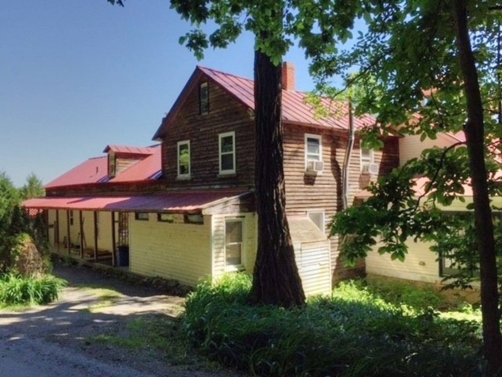 1591 Roscoe Road Charlotte, VT 05445 - Photo 2 of 34 Gallery Image 2