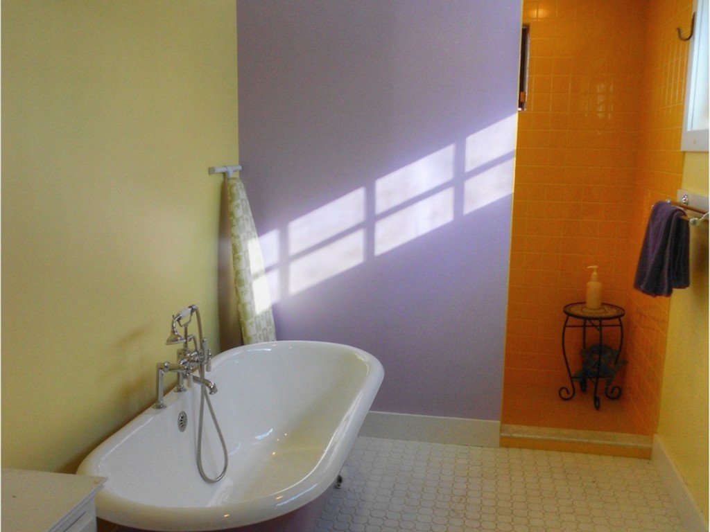1591 Roscoe Road Charlotte, VT 05445 - Photo 18 of 34 Gallery Image 18
