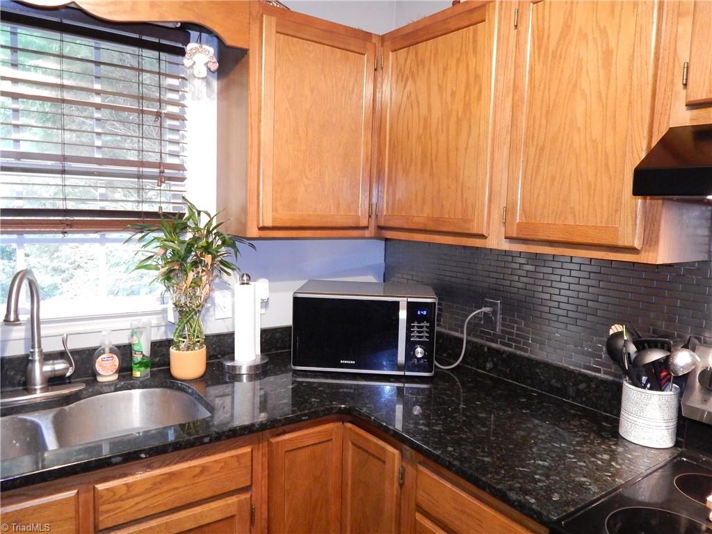 146 Stone Bridge Road Mount Airy, NC 27030 - Photo 8 of 38 Gallery Image 8