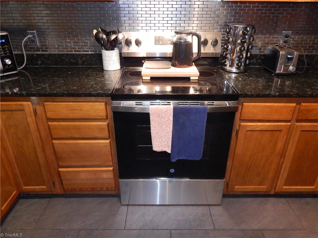 146 Stone Bridge Road Mount Airy, NC 27030 - Photo 10 of 38 Gallery Image 10
