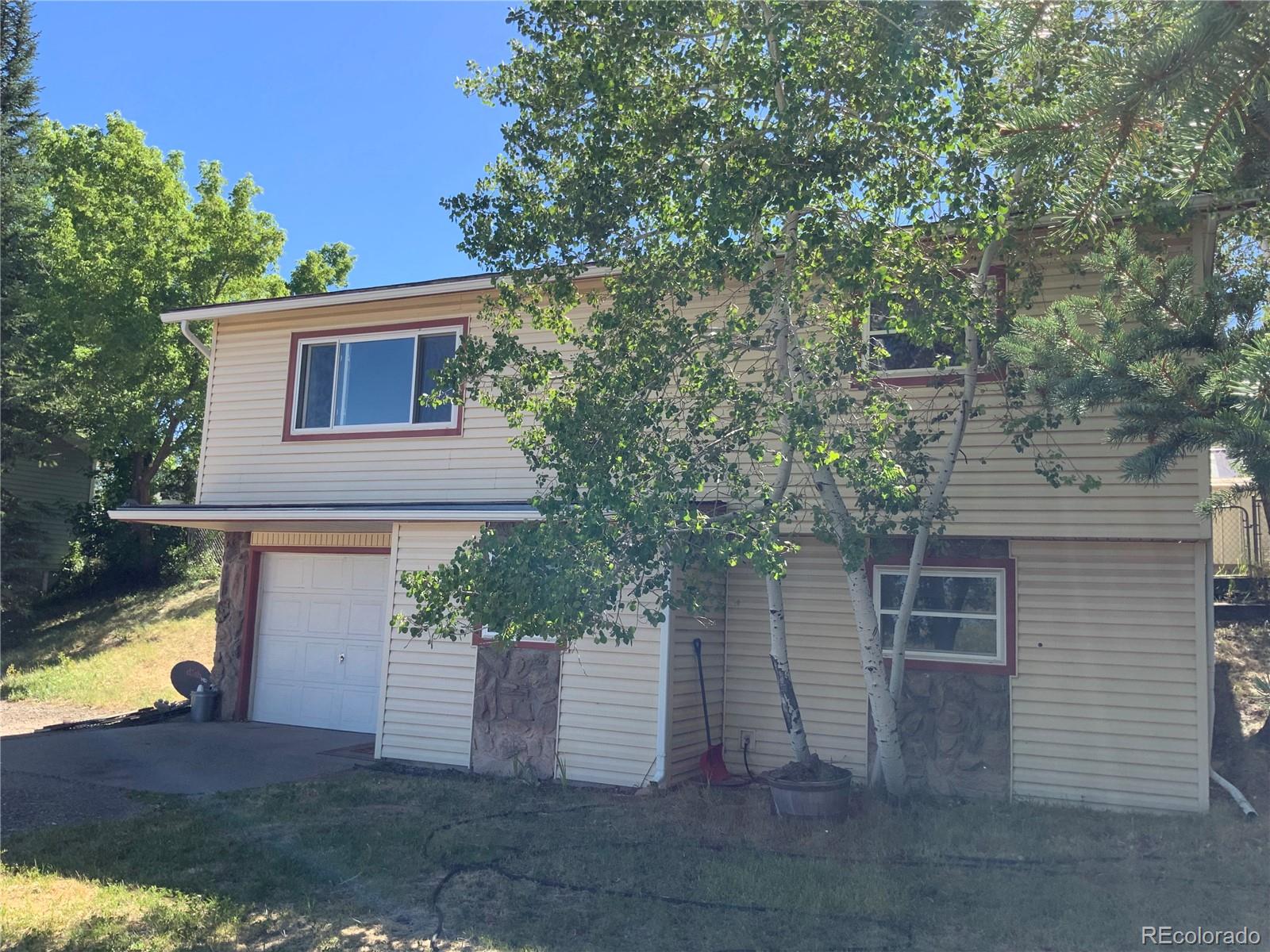 835 Sulphur Creek Road Meeker, CO 81641 - Photo 2 of 12
