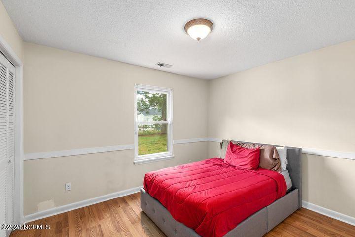 565 Sand Ridge Road Hubert, NC 28539 - Photo 16 of 22 20160425225916221297000000-o - Copy (2)