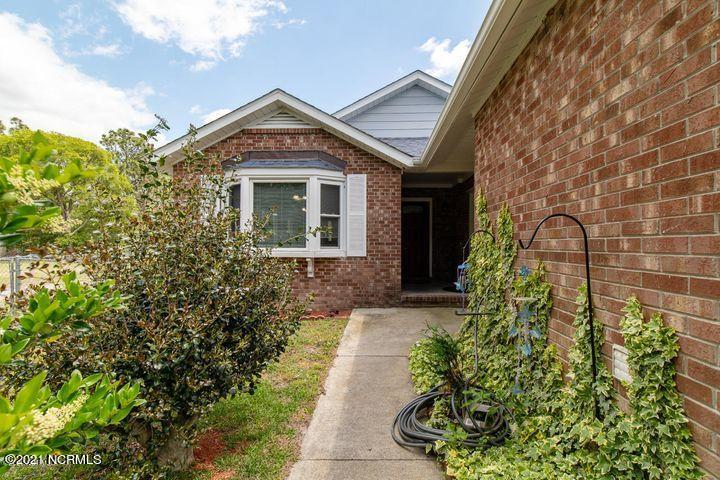 565 Sand Ridge Road Hubert, NC 28539 - Photo 4 of 22 20160425225916134667000000-o - Copy - Co