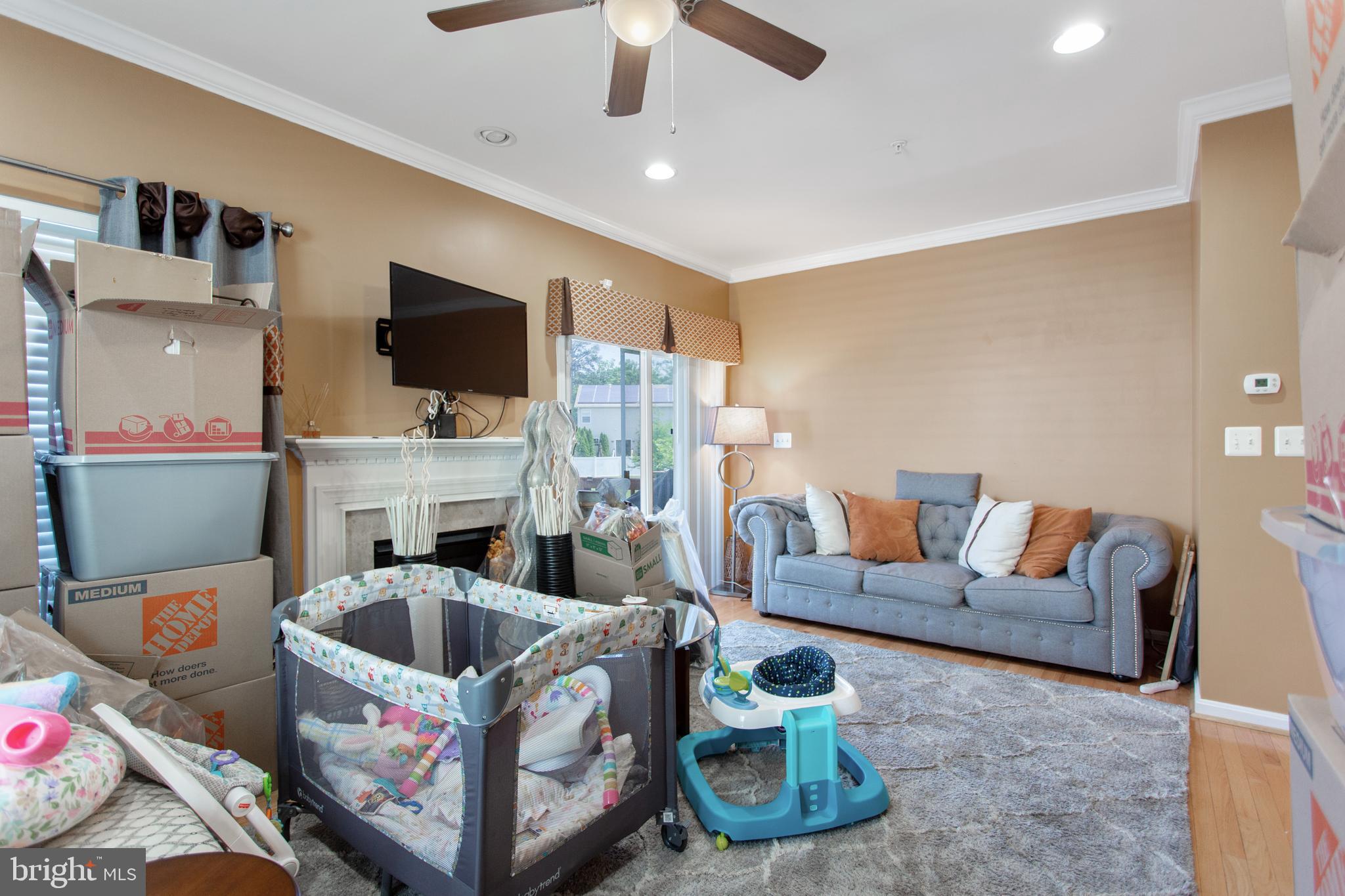 7032 Commander Howe Terrace Brandywine, MD 20613 - Photo 11 of 39 Living Room
