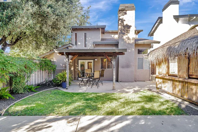 $1,150,000 | 5988 Corte Cerritos, Pleasanton, CA 94566