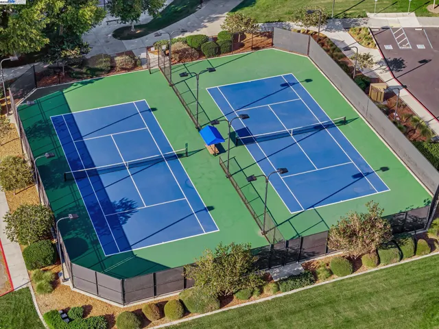 $1,150,000 | 5988 Corte Cerritos, Pleasanton, CA 94566