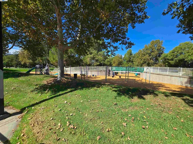 $1,150,000 | 5988 Corte Cerritos, Pleasanton, CA 94566