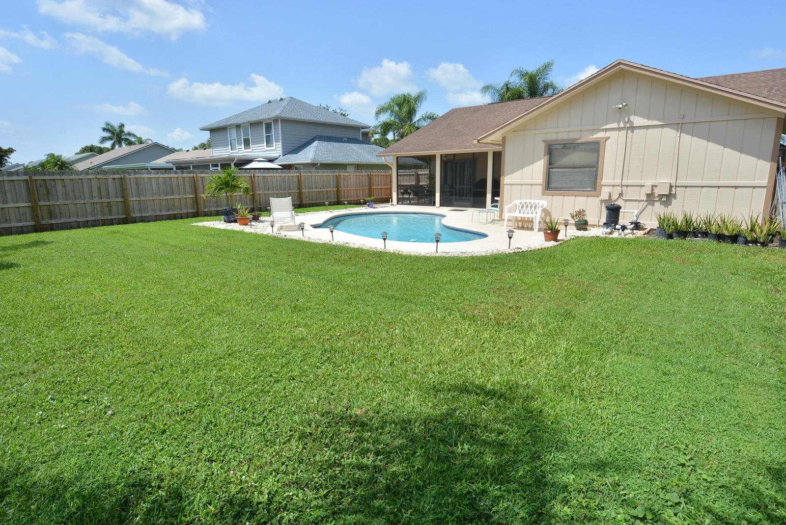 6655 Southeast Raintree Avenue Stuart, FL 34997 - Photo 44 of 48 DSC_4648