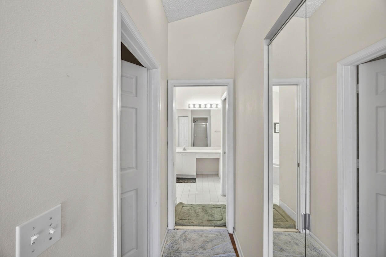 10870 Old Bridgeport Lane Boca Raton, FL 33498 - Photo 28 of 41 26