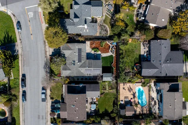 $1,550,000 | 1009 Sir Francis Avenue, Capitola, CA 95010