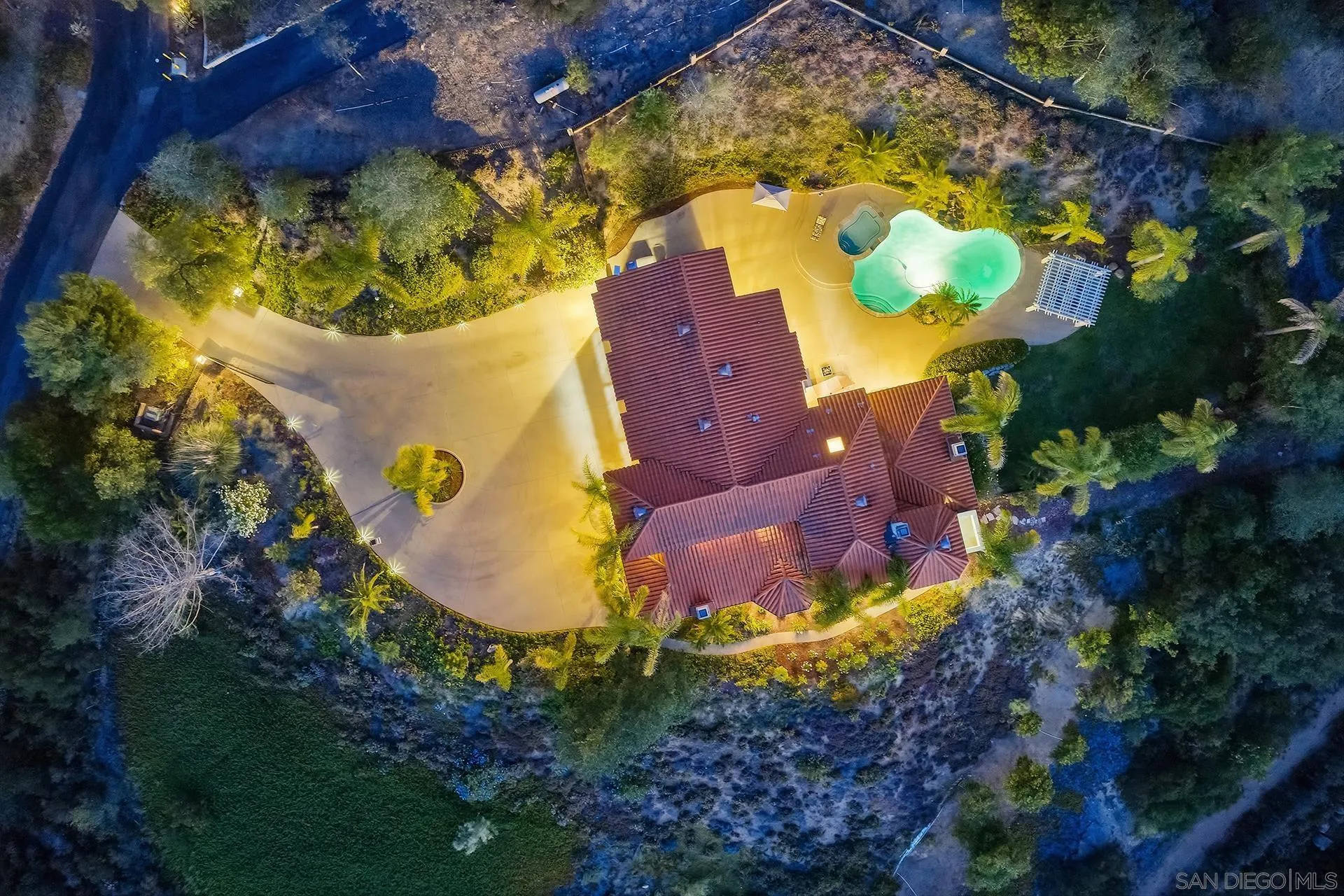 18151 Old Coach Road Poway, CA 92064 - Photo 4 of 53