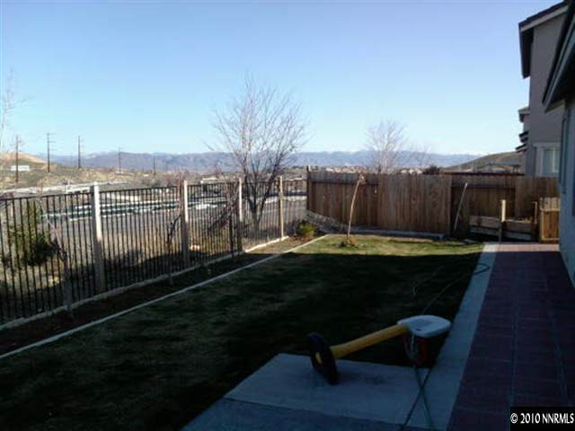 7178 Beacon Drive Reno, NV 89506 - Photo 4 of 5 Photo 4