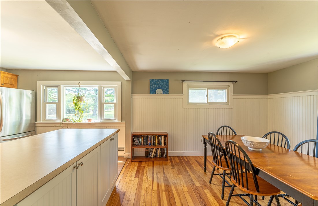 9 Townhouse Road Hopkinton, RI 02833 - Photo 18 of 38