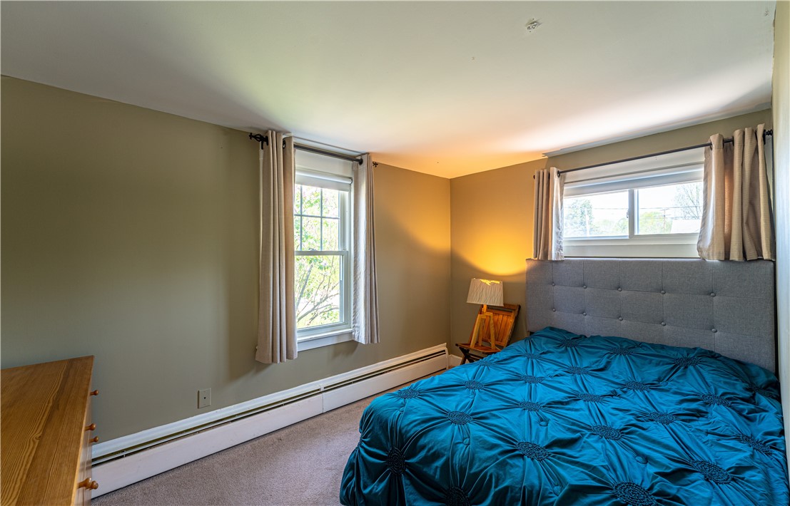 9 Townhouse Road Hopkinton, RI 02833 - Photo 28 of 38
