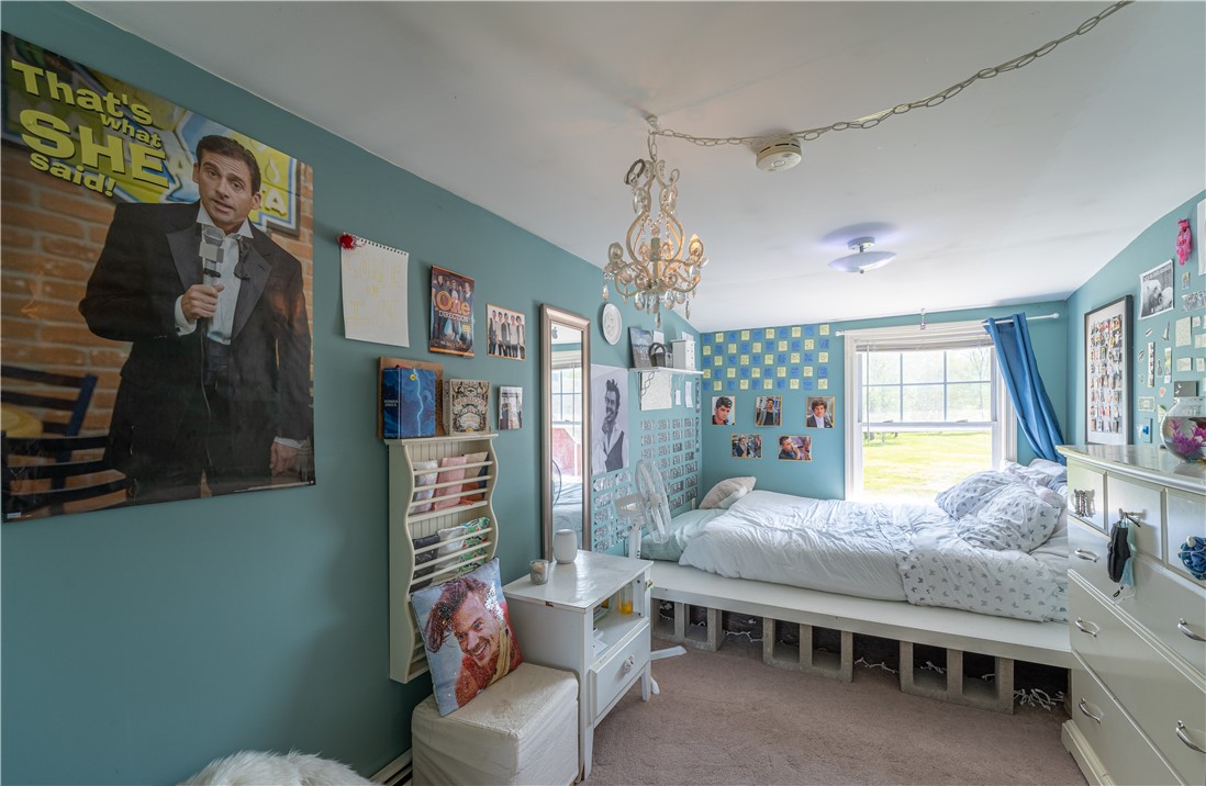 9 Townhouse Road Hopkinton, RI 02833 - Photo 31 of 38