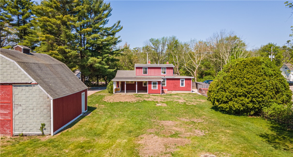 9 Townhouse Road Hopkinton, RI 02833 - Photo 5 of 38
