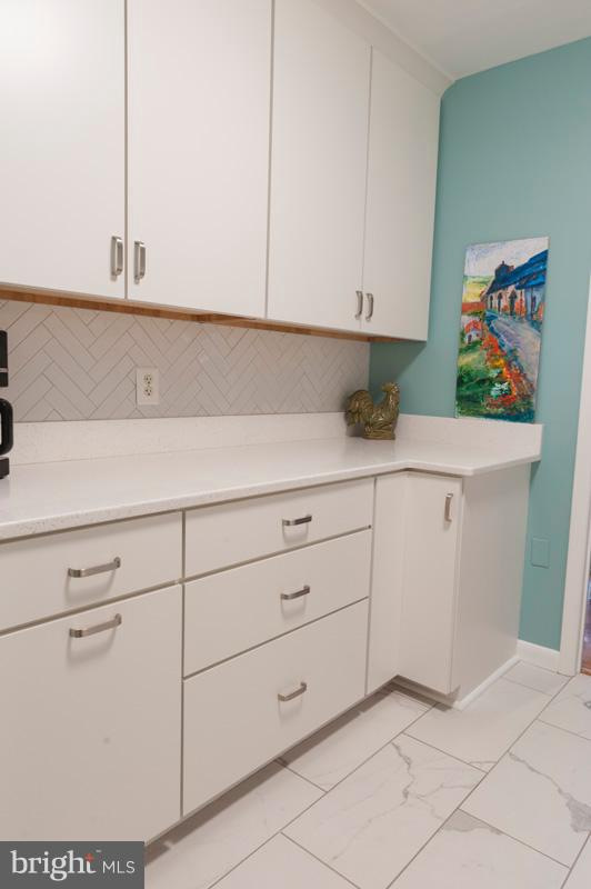 112 Cross Keys Road, Unit R112C Baltimore, MD 21210 - Photo 24 of 36 36' Cabinets & Quartz Counter