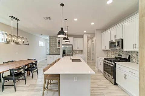 $599,000 | 1079 Waterline Court, Sarasota, FL 34240