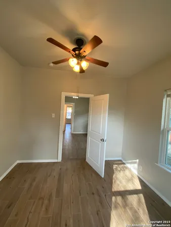 $1,275 | 350 Barrett Place, San Antonio, TX 78225
