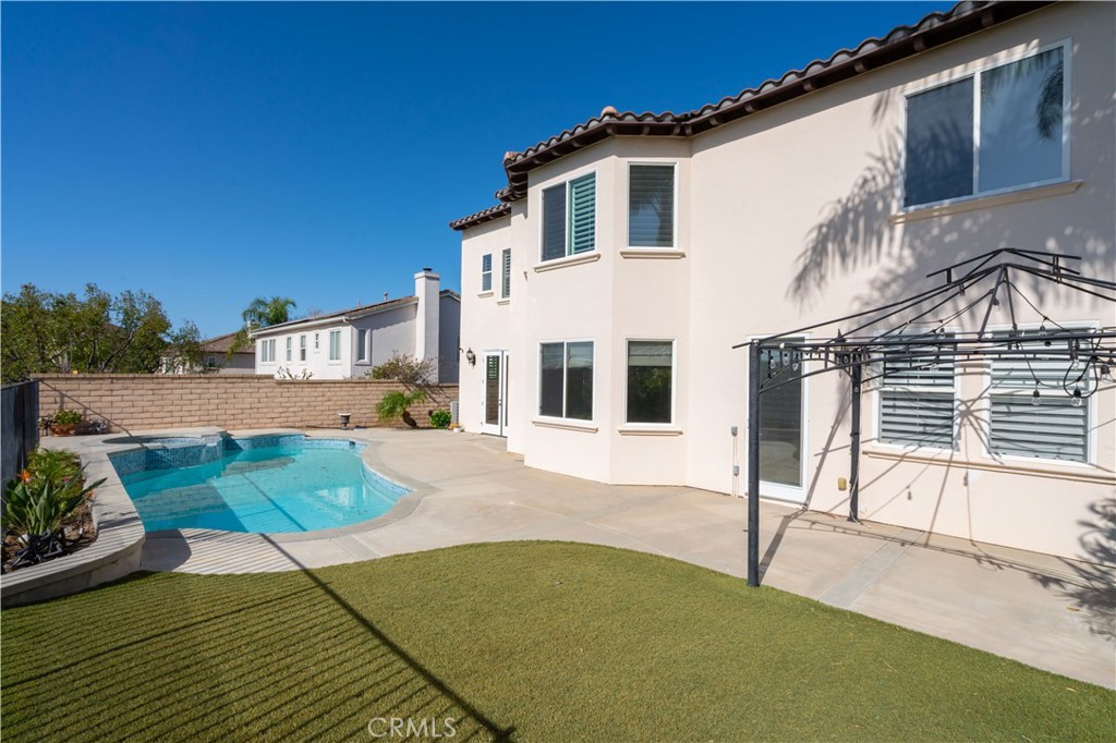 5474 Sunlight Street Simi Valley, CA 93063 - Photo 31 of 39