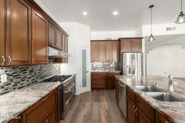 $940,000 | 1540 East Circle Mountain Road, New River, AZ 85087