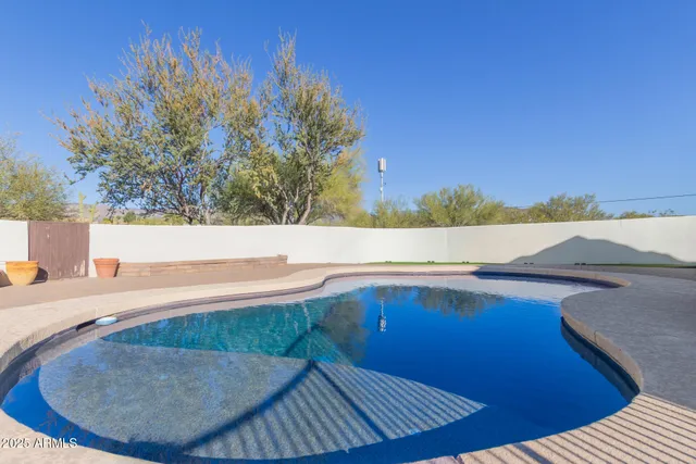 $940,000 | 1540 East Circle Mountain Road, New River, AZ 85087