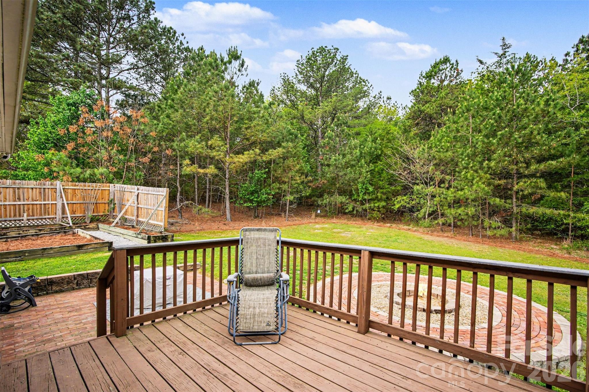 325 Eagle Creek Road Clover, SC 29710 - Photo 20 of 23