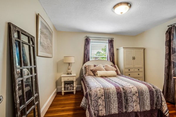 35 Rosalind Road Weymouth, MA 02191 - Photo 15 of 22 Gallery Image 15