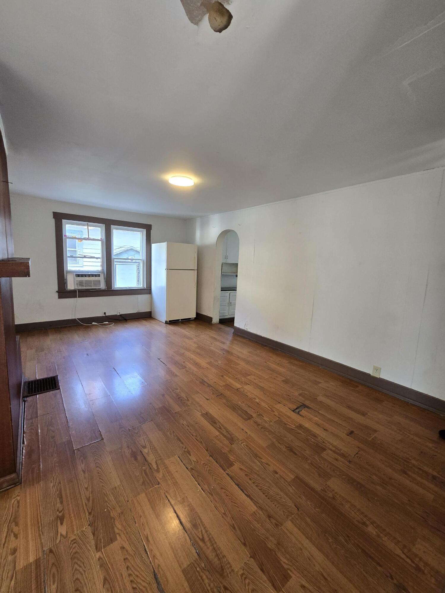 1908 West Washington Street Springfield, OH 45506 - Photo 4 of 14 20260724_105456