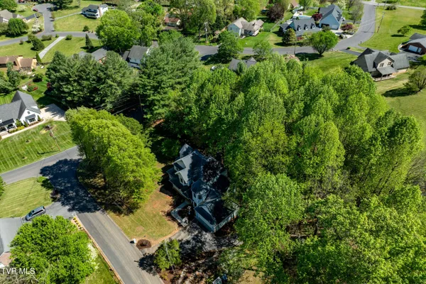 $875,000 | 101 Knobb Hill Road, Johnson City, TN 37601