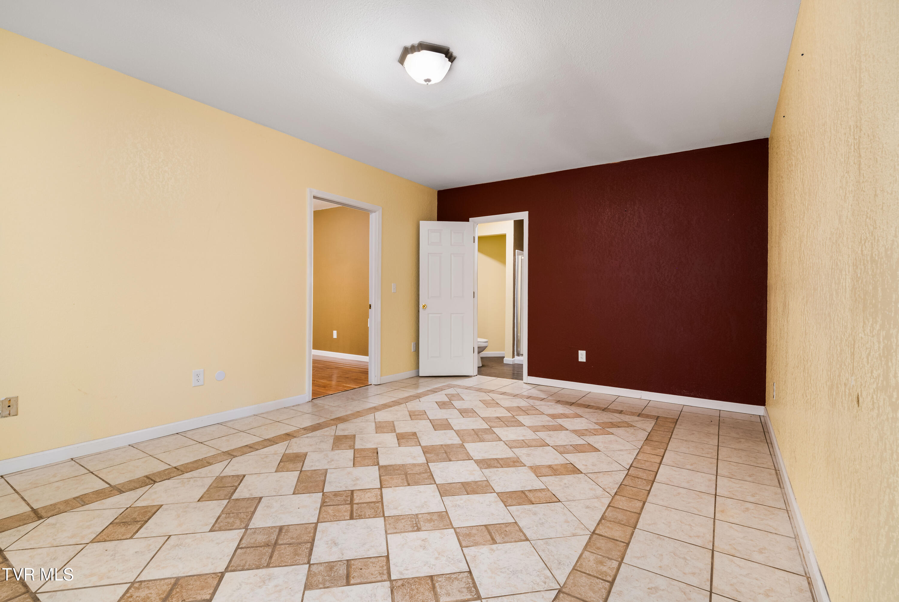 101 Knobb Hill Road Johnson City, TN 37601 - Photo 114 of 114 101 Knobb Hill Rd (107 of 118)