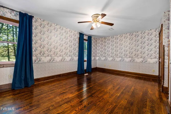 $875,000 | 101 Knobb Hill Road, Johnson City, TN 37601