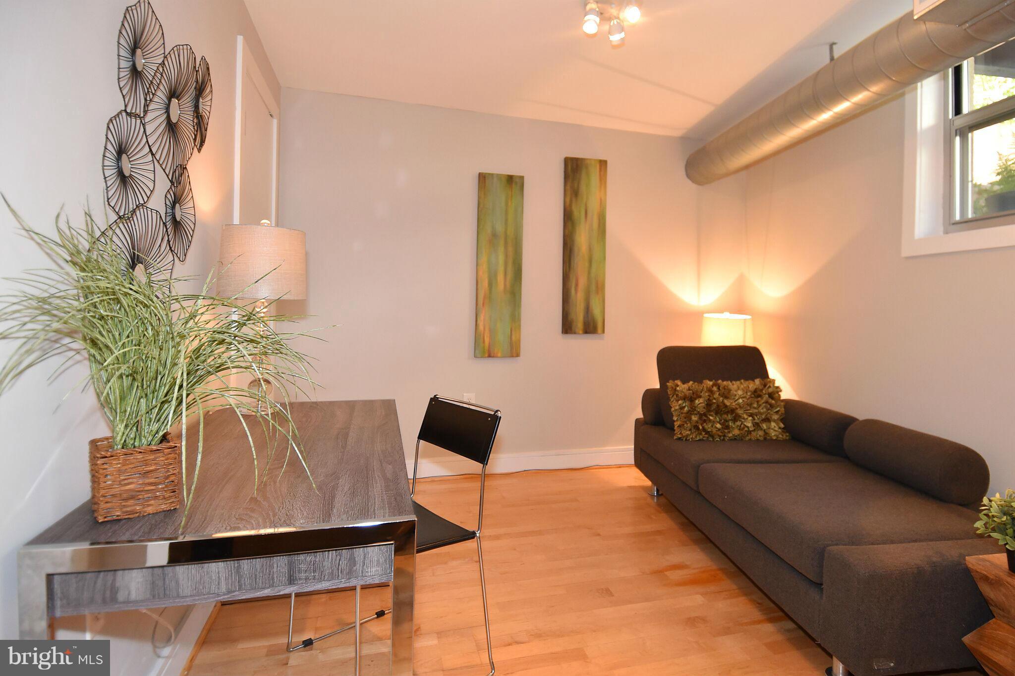 1320 13th Street Northwest, Unit 2 Washington, DC 20005 - Photo 15 of 21 2nd Full Bedroom