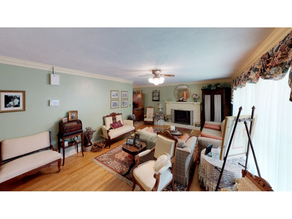 3512 Crest Road Kingsport, TN 37664 - Photo 3 of 30 Photo 3