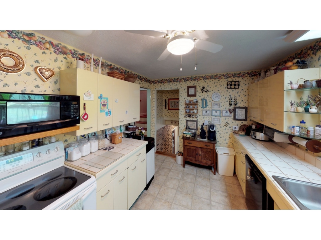 3512 Crest Road Kingsport, TN 37664 - Photo 6 of 30 Photo 6