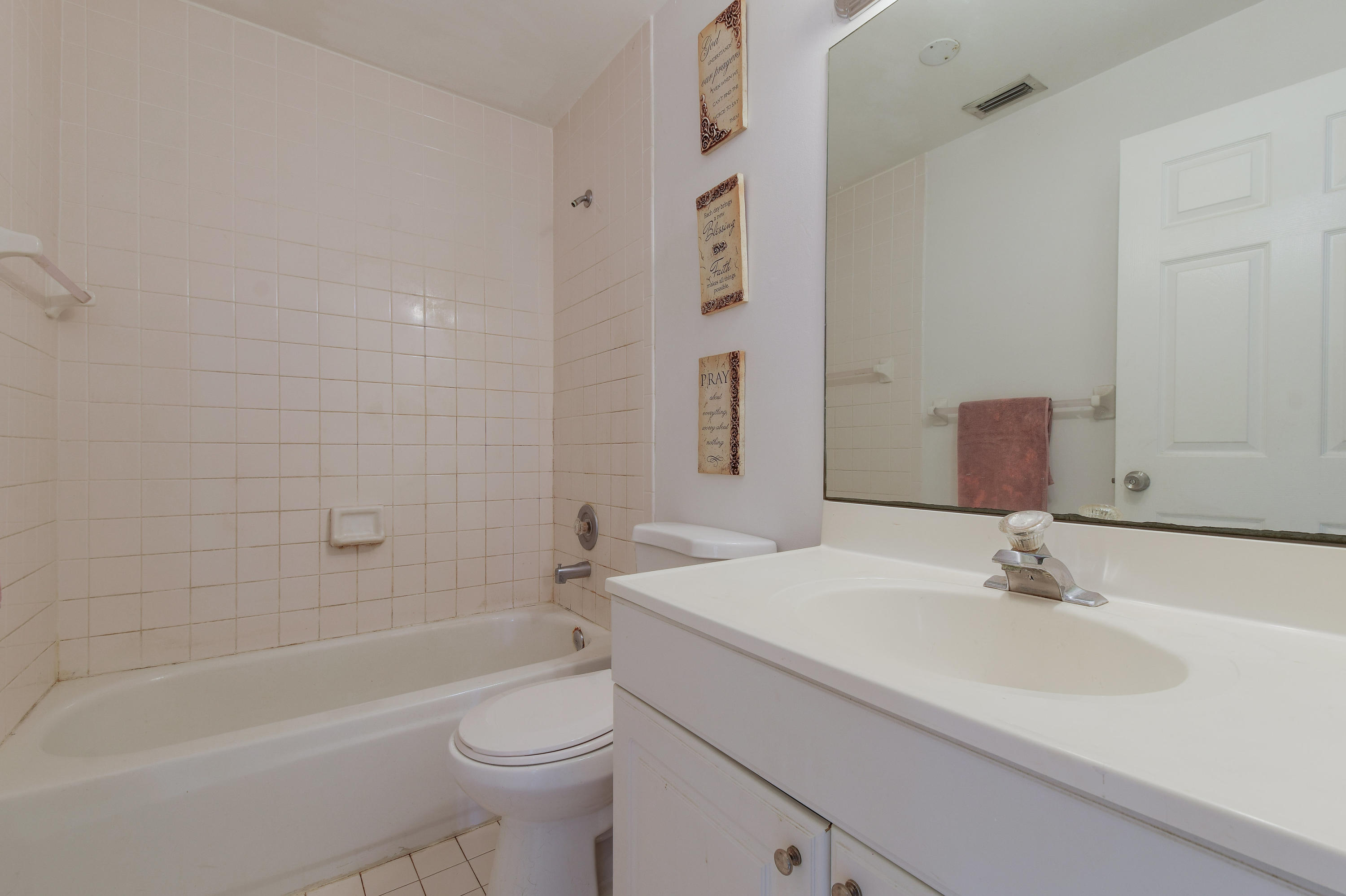 718 Franklin Road West Palm Beach, FL 33405 - Photo 11 of 17 718FranklinRoad_22