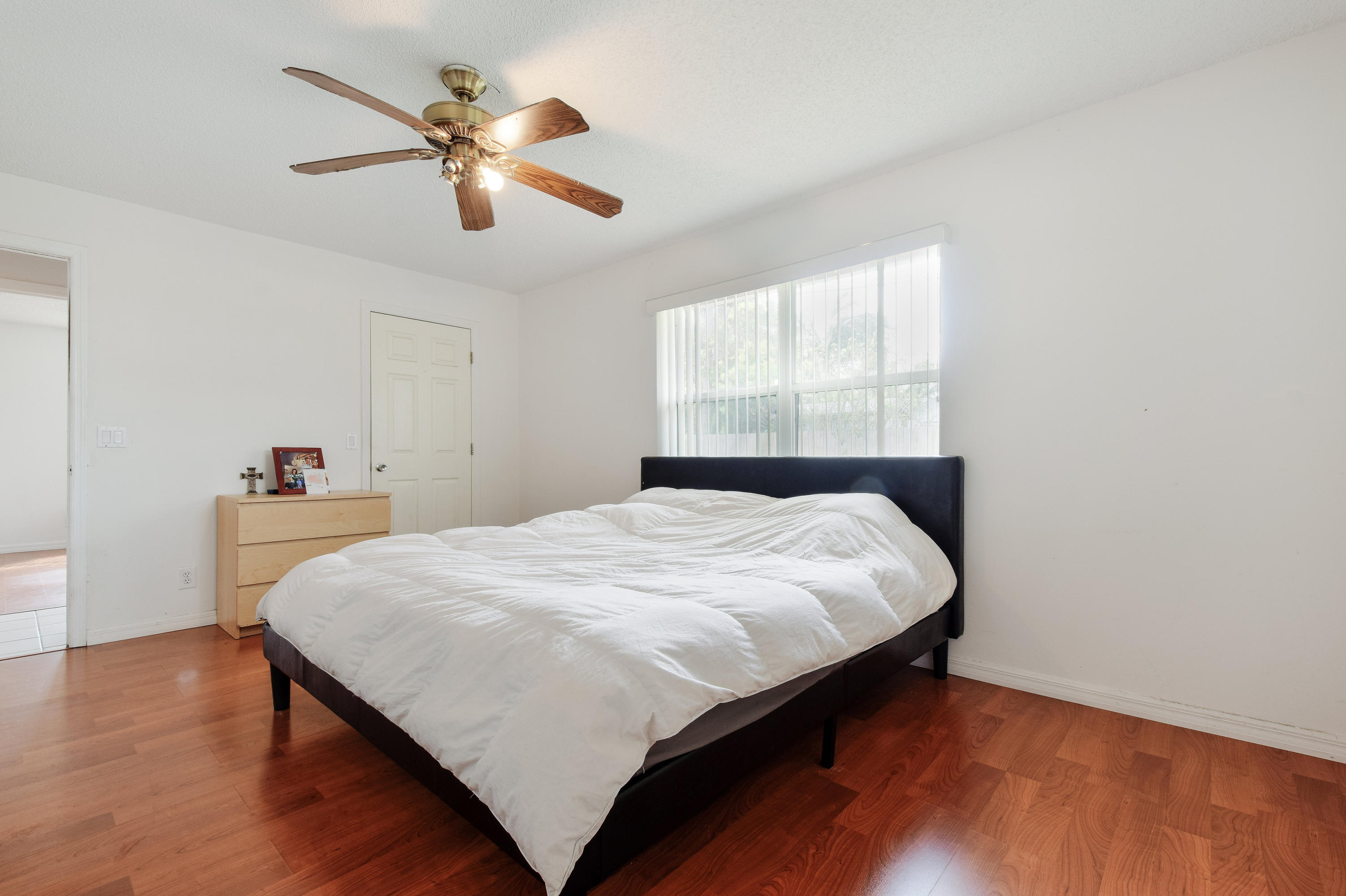 718 Franklin Road West Palm Beach, FL 33405 - Photo 8 of 17 718FranklinRoad_16