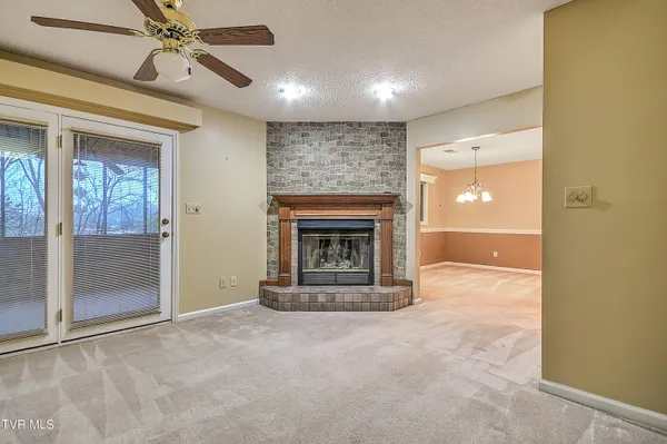 $269,000 | 248 Willowbend Drive, Unit 248, Kingsport, TN 37660