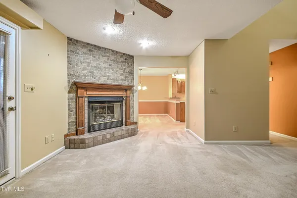 $269,000 | 248 Willowbend Drive, Unit 248, Kingsport, TN 37660
