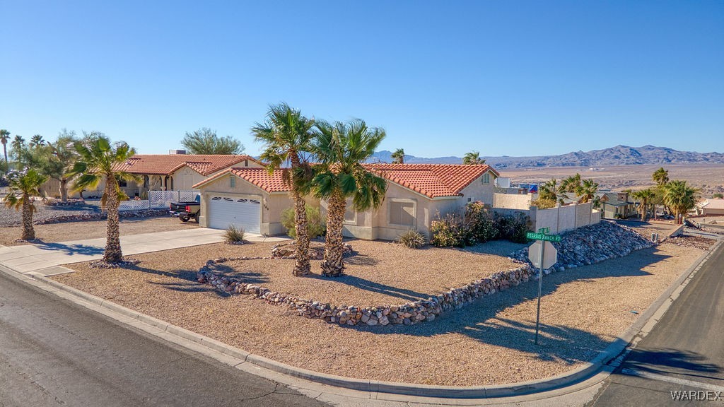 789 Pegasus Ranch Road Bullhead City, AZ 86429 - Photo 36 of 67 Front of Structure