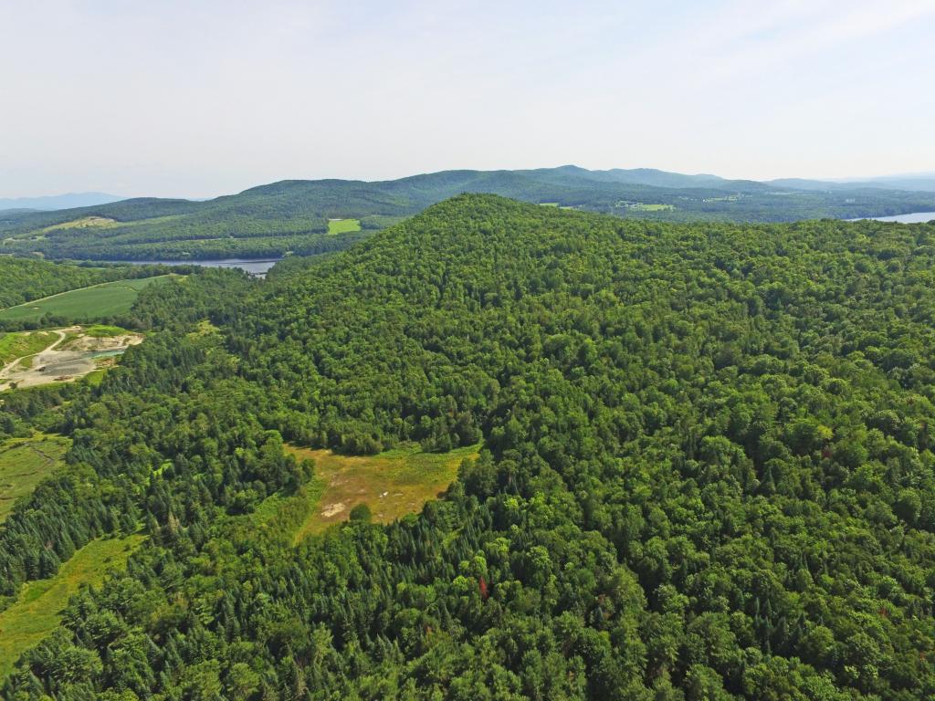 4776 Duck Pond Road Waterford, VT 05819 - Photo 8 of 34