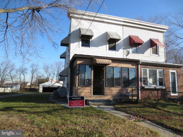 405 Old North Point Road Baltimore, MD 21224 - Photo 1 of 9 Exterior (Front)