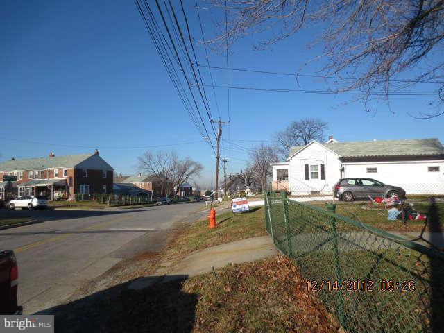 405 Old North Point Road Baltimore, MD 21224 - Photo 3 of 9 View