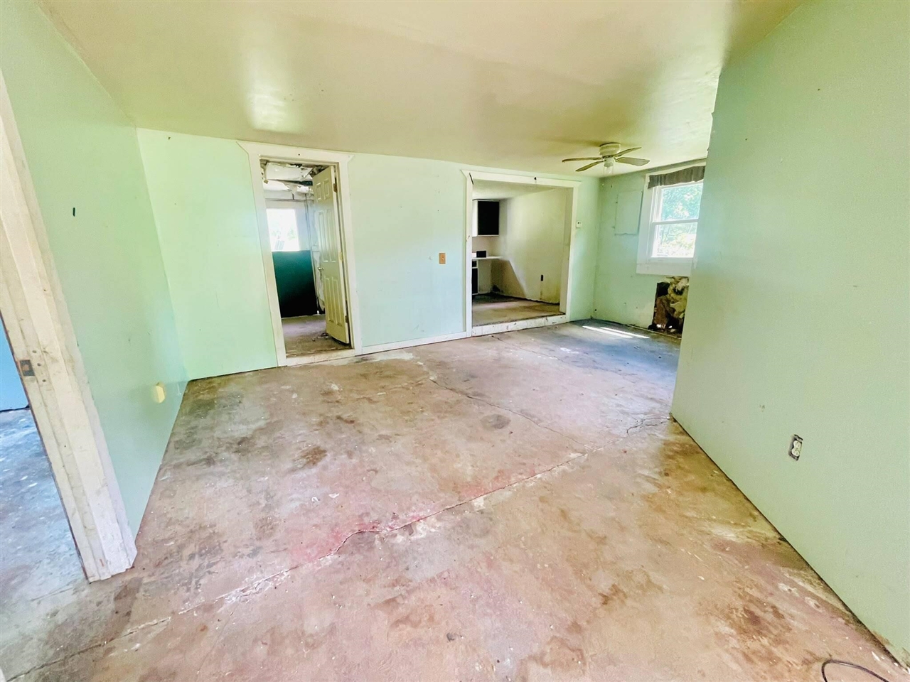 2694 West Clarence Road Harrison, MI 48625 - Photo 10 of 28