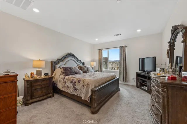 $725,000 | 27632 Ensemble Place, Valencia, CA 91381