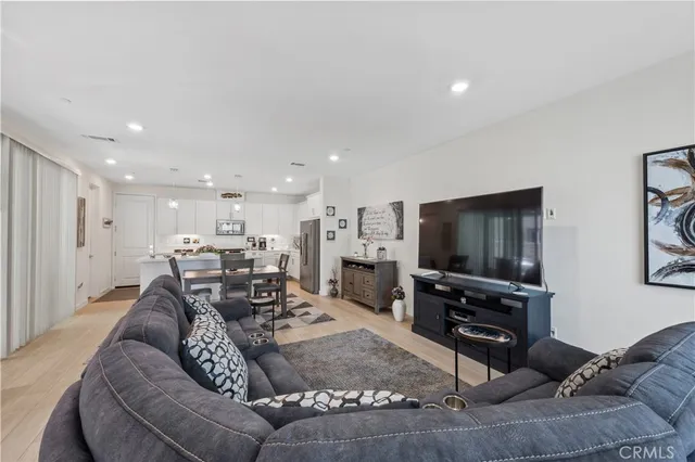 $725,000 | 27632 Ensemble Place, Valencia, CA 91381