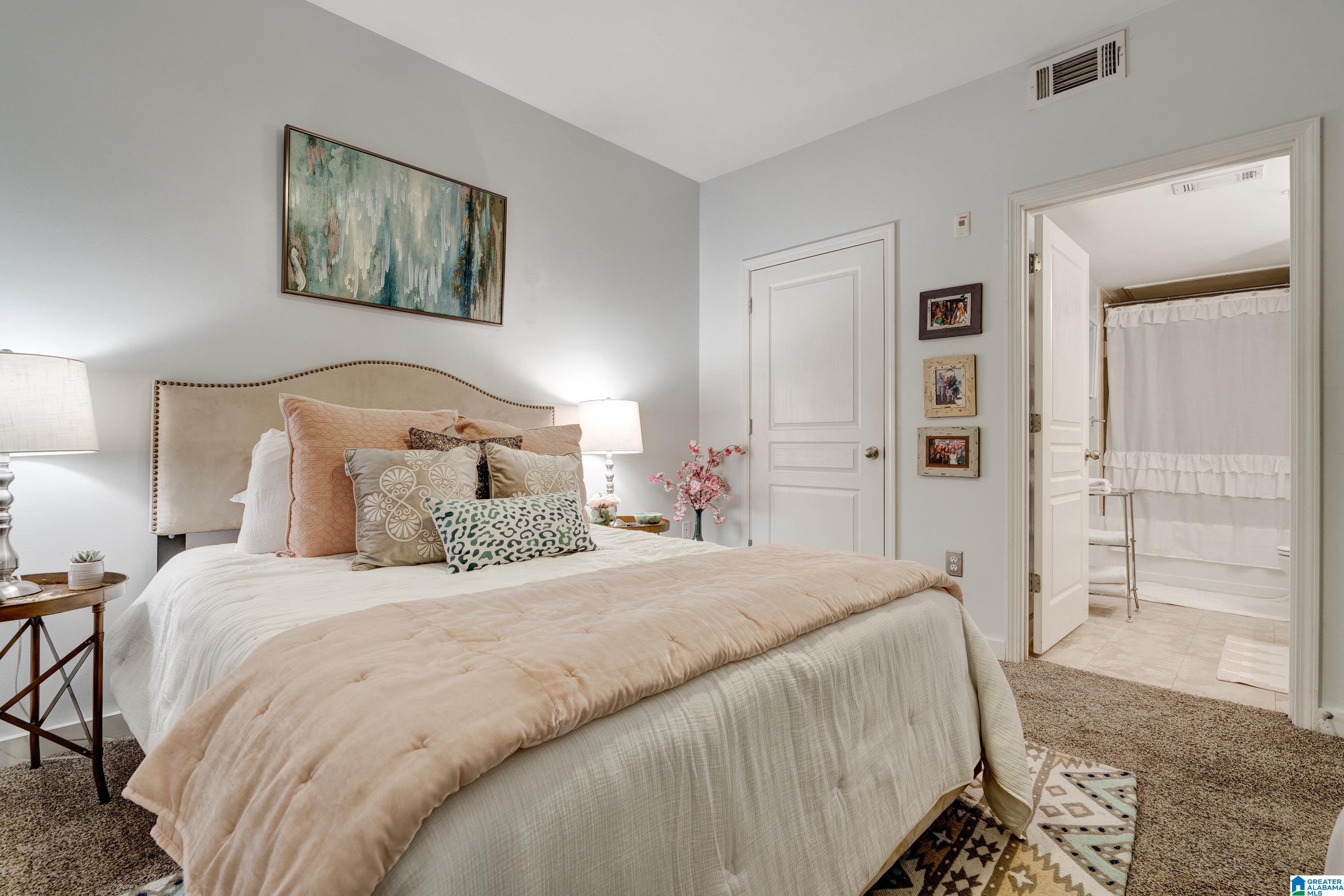 401 20th Street South, Unit 409 Birmingham, AL 35233 - Photo 23 of 37