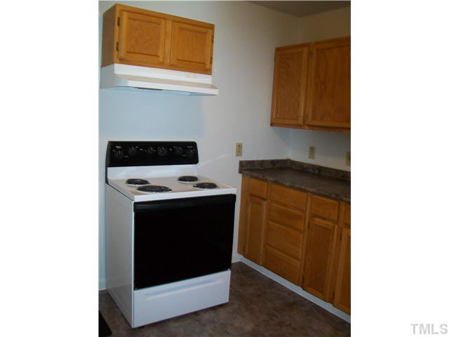 3409 Summerlin Road Durham, NC 27704 - Photo 7 of 11