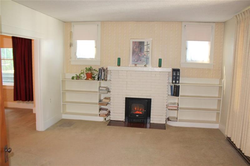 240 Oak Street Butler, PA 16001 - Photo 3 of 22 Gallery Image 3